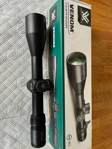 Vortex venom 25x56 ffp - 5-25x56,
