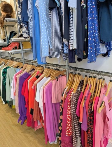 Mixed clothing job - 8, kg