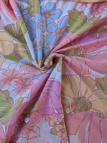 Vintage floral fabric - fabric, 70s