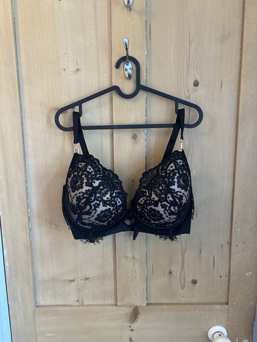 Ann summers front - ann, page
