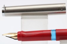 Vintage (1994) Pelikan Pelikano P450 Red Medium Fountain Pen (Model 7S)