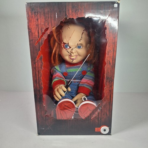 Talking chucky doll officially - talking,