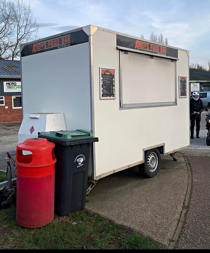 Mobile catering trailer - mobile,