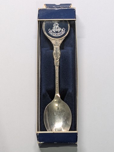 Vintage sandringham royal - vintage,