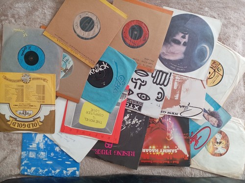 Singles record bundle ufo