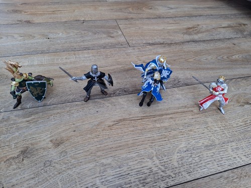Toy knights and horse english - horse,