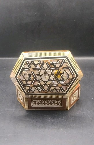 Vintage mother pearl - mother, inlaid