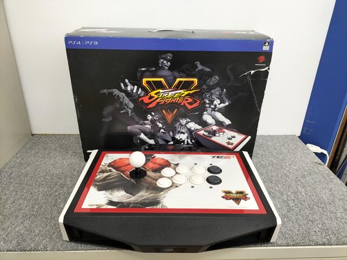 Mad catz street fighter - street, v
