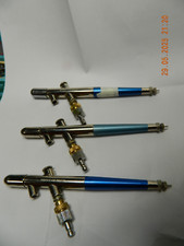 BADGER, THREE AIRBRUSHES AND EQUIPMENT, ALL SPRAY