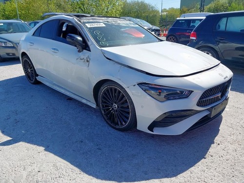 Mercedes benz cla 180 - cla, line