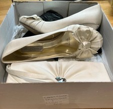 Ivory Satin Shoes With Matching Bag Size 6
