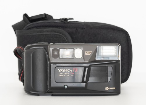 Yashica 35mm compact film - t3,