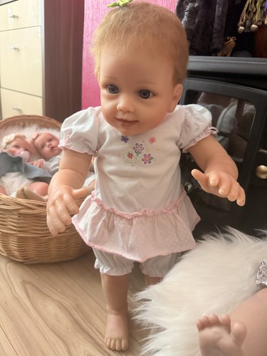 Ashton drake isabella first - drake,