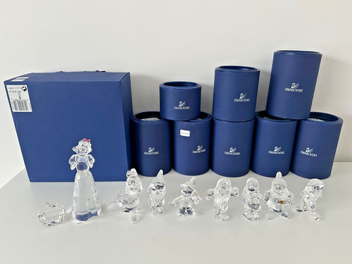 Retired swarovski disney snow - swarovski,