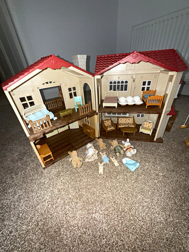 Sylvanian families house - families,