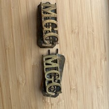 WW1 Machine Gun Corps Infantry Branch Original Shoulder Titles