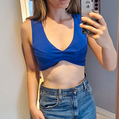 Vera lucy blue v neck - vera,