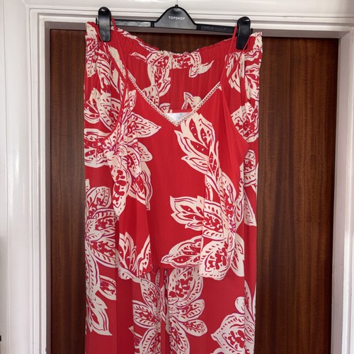 Lounge pjs piece set vgc - piece,