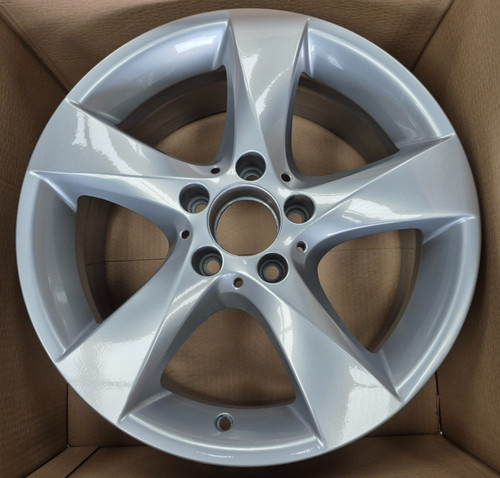 Silver genuine mercedes - 1x,