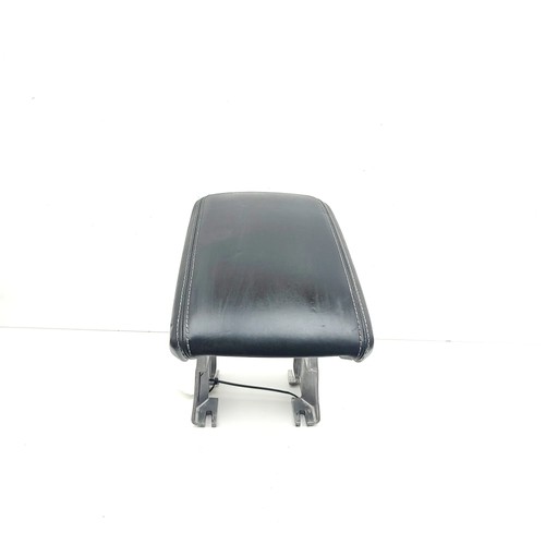 Audi sportback armrest - audi,