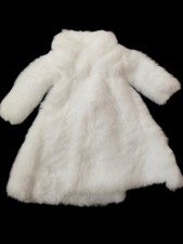 White Fluffy Fur Coat to Fit Sindy/Barbie Or Any 12” Doll - Great Condition.
