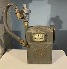 Vintage Coin-operated Gas