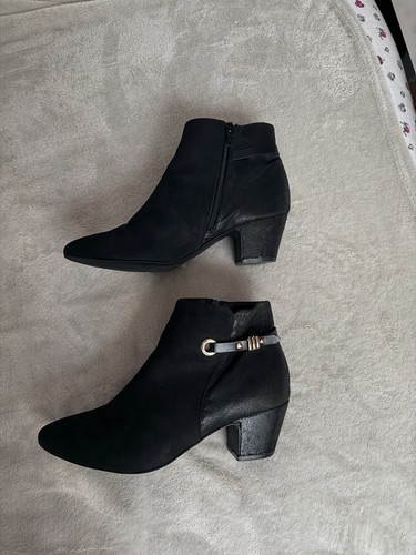 Size black ankle boot - size,