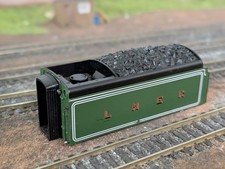 Hornby OO Gauge LNER A3/A1 Corridor Tender Body Top Apple Green