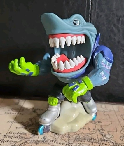 Vintage 1995 street sharks - vintage,