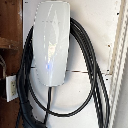 Tesla wall connector level - tesla, 2