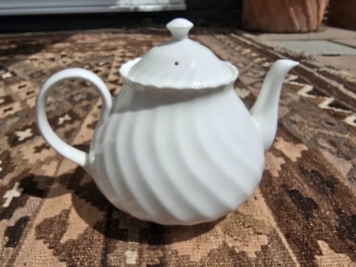 Wedgwood white porcelain - wedgwood,