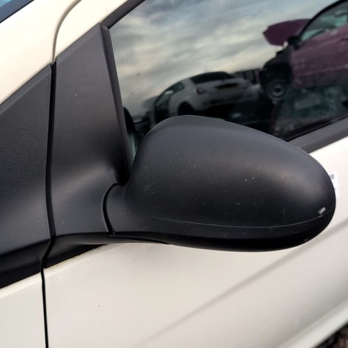 Ford studio 2008 2016 wing - ford, ka