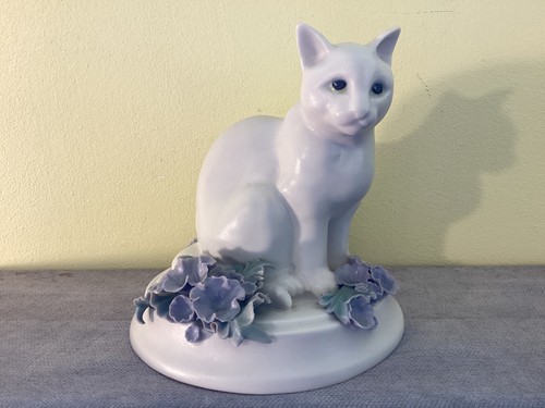 Vintage chessell pottery white - pottery,