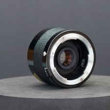 Nikon TC-200 2x Teleconverter