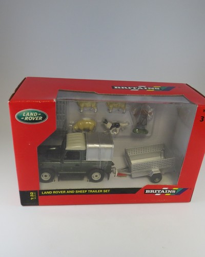 Britains land rover and sheep - britains,