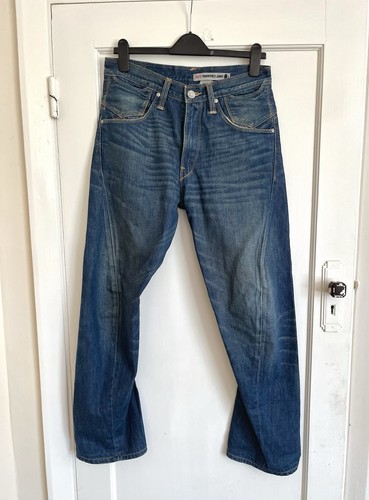 Levi twisted engineered - levi's,