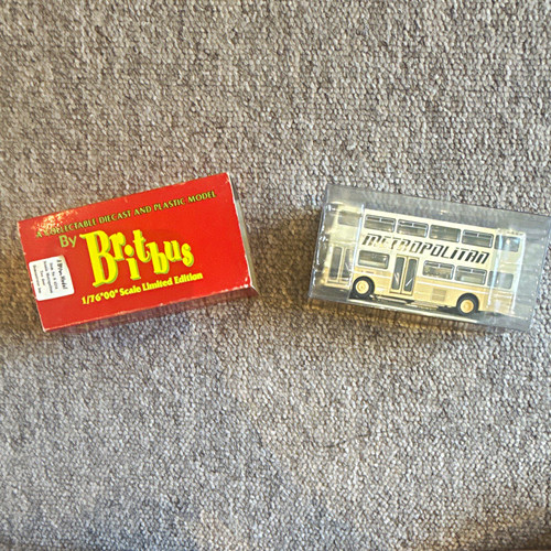 Britbus metropolitan - 1:76,