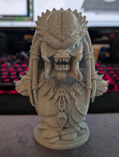 Predator grey bust figurine - predator,