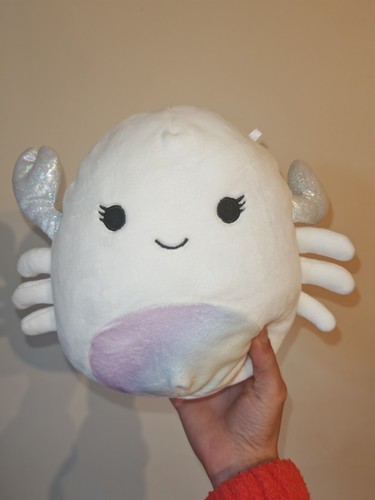 Magela the crab squishmallow - crab,