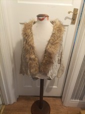 Ladies Size Medium Wool Blend