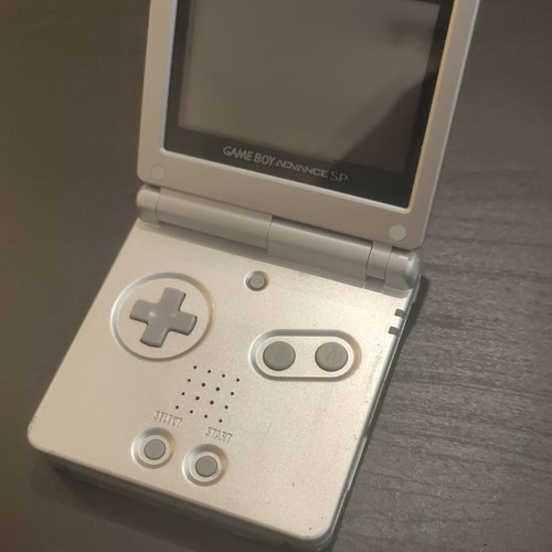 Nintendo game boy - game, advance