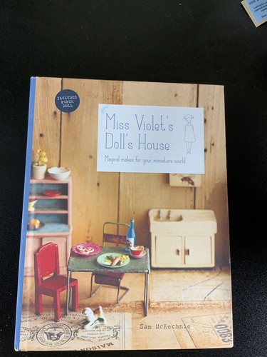 Miss violet doll house - miss, doll's