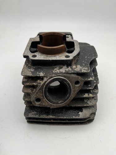 Yamaha rd125 cylinder right - yamaha,
