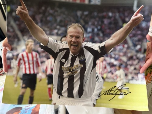 Alan shearer signed pic - shearer,