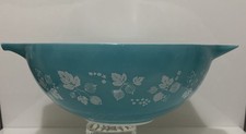 Vintage Pyrex Gooseberry
