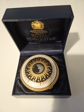 Royal Worcester 2001