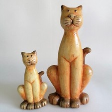 Pair of Sitting Cat Figurine