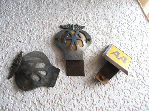 Vintage badges - vintage, aa
