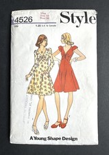 Vtg Mid 70s Short Flared