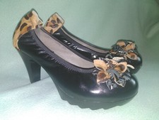 SHUJI black LEATHER shoes with